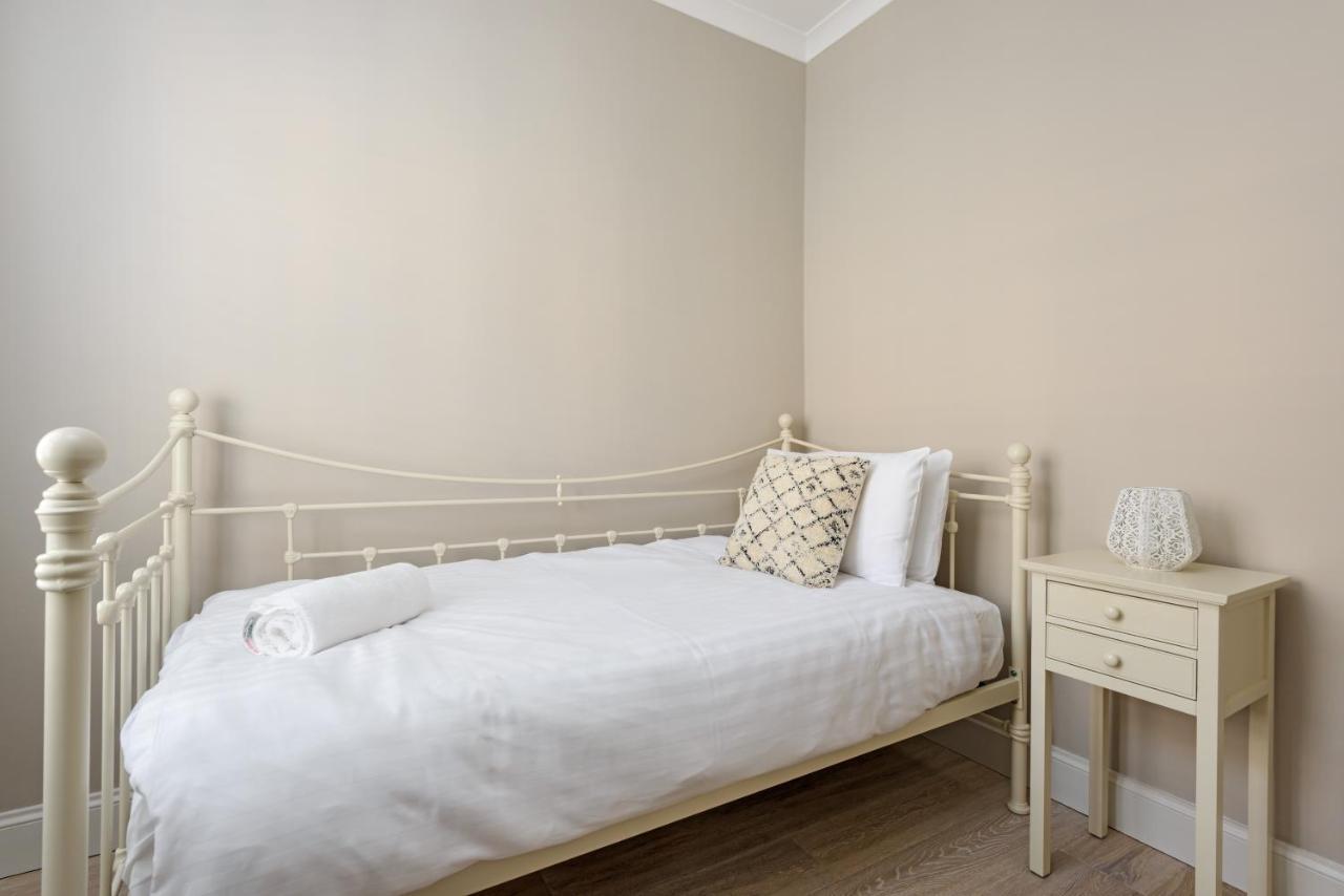 The Rose Street Apartment Эдинбург Экстерьер фото